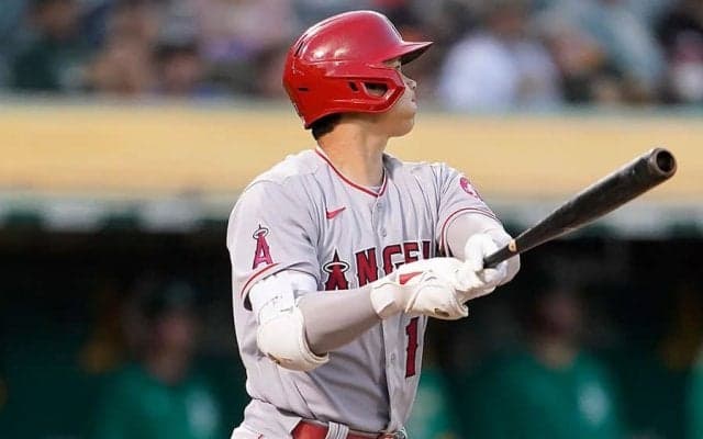 【MLB】大谷翔平が100号を「かっ飛ばしました！」　放送席は日本語連発「スゴイ、スゴイ！」
