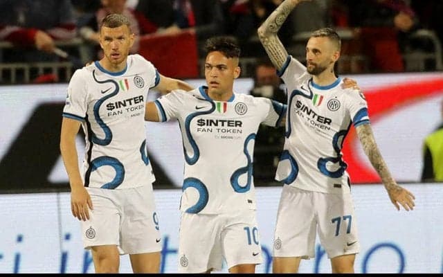 ラウタロのドッピエッタでインテル勝利、スクデットの行方は最終節へ《セリエA》