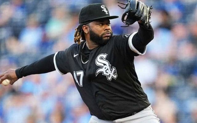 【MLB】「なんでこれがOK？」　投げそうで投げない“5段モーション”に爆笑「史上最高」