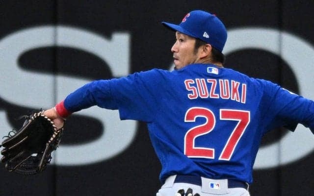 【MLB】鈴木誠也、筒香嘉智の犠飛を阻止するメジャー初補殺　レーザー送球に球場大歓声