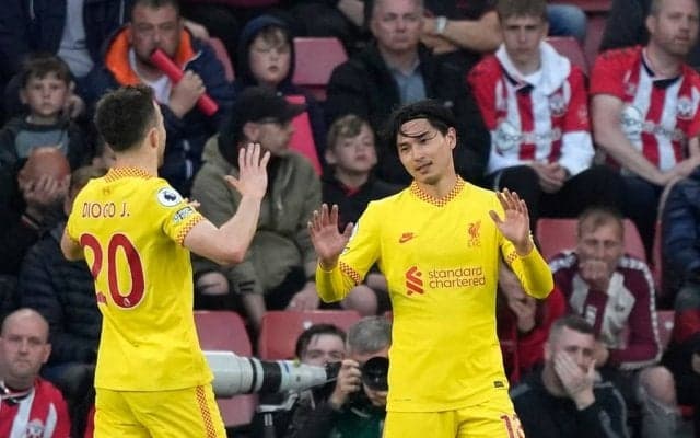 リバプール南野拓実「ニアブチ抜きの同点ゴール」！今季プレミア初スタメンでの大仕事にMOM選出メディアも!チームを救った日本代表MFへの｢評価｣