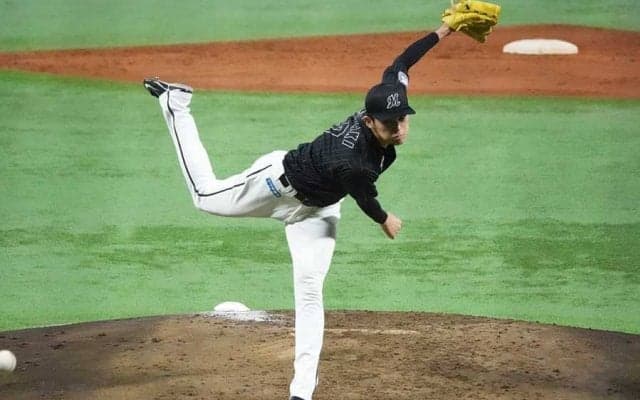 佐々木朗の“164キロ失投”で「腕持っていかれてる」　止めた18歳も「どんな化け物」