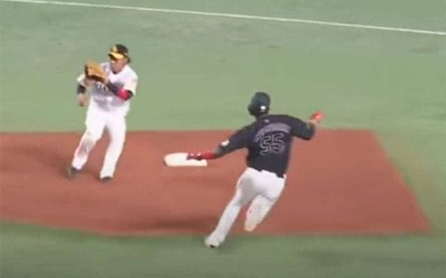 今宮も大慌ての「身体能力バケモン」　衝撃の“超人走塁”は「人間レベルじゃない」