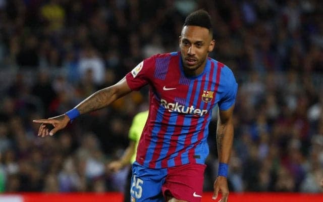 「100万再生」バルセロナFWのスパイクに「ドラゴンボール孫悟空」のイラストが!「身勝手の極意」な特注シューズに世界が熱狂