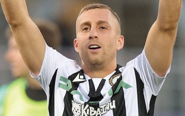 デウロフェウは再び赤黒のユニフォームに袖を通す？ミランなど3クラブが関心か