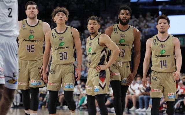 琉球ゴールデンキングスと宇都宮ブレックスがファイナル進出にあと1勝 – B1チャンピオンシップセミファイナル