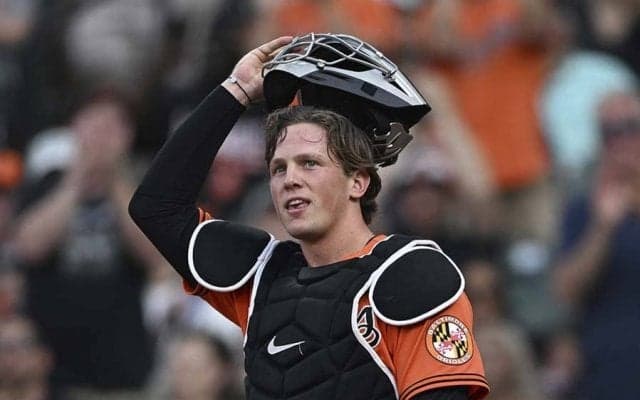 MLBのNo.1有望株が守備に就いただけで涙　感動の初出場が米話題「泣くね」「最高だ」