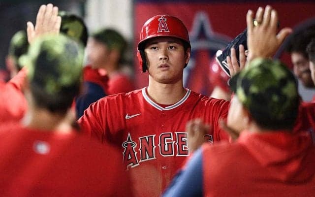 大谷翔平が久々のトップバッターで躍動　今季12度目マルチ安打、同僚トラウトはMLB史上3人目の偉業達成
