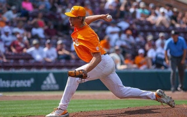 突き刺さる169キロ剛球、21歳大学生にファン震撼　「漏らしちゃう」「悪夢を見そう」