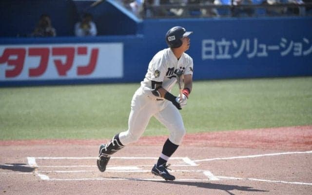 【大学野球】明大が6季ぶり41度目のVに王手　上田と宗山に一発、村田がリーグトップ5勝目