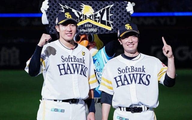 鷹・柳田、“宇佐見打法”の真相は？　決勝7号2ラン直前に「パッと頭に出てきた」