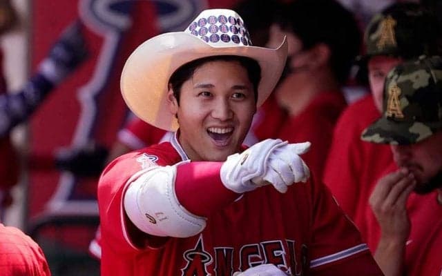 大谷翔平、敵地放送席を沈黙させた135m弾　25秒後に力なくレポート「疑う余地はない」
