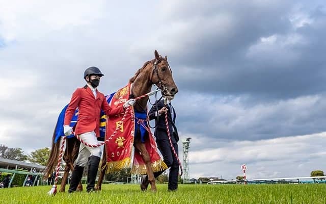 【日本ダービー想定騎手】ジオグリフは福永祐一騎手、イクイノックスはC.ルメール騎手