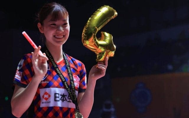 「モデル並み」「すごくかわいくてオシャレ」卓球日本代表・長﨑美柚の私服姿が話題に