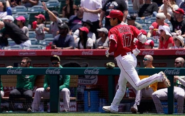 【MLB】投手は打球見もせず…大谷翔平の特大弾に敵地紙は愕然「復帰登板ぶち壊す」