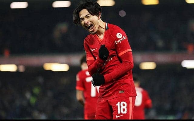 「イングランド勢が嗅ぎ回っているはず」　セリエA勢関心の南野拓実に元PL得点王が見解