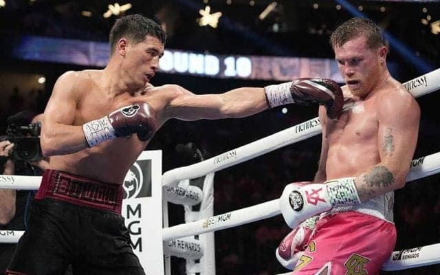 最強カネロはなぜ負けた？　元6階級王者が指摘したまさかの敗因「試合前にやりすぎだ」