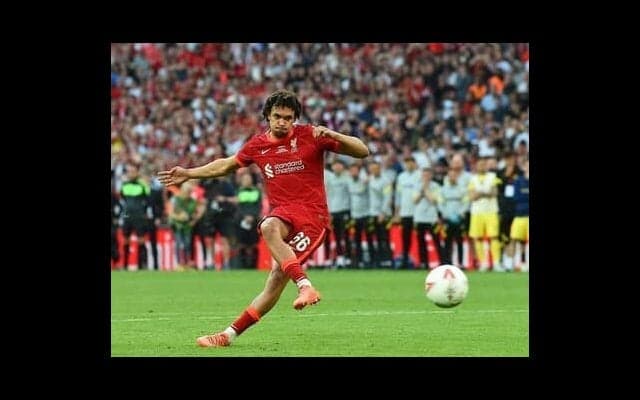 今季プレミアリーグでベストのGK＆DFを英国人記者が選定。日本人選手２人の評価も聞いた