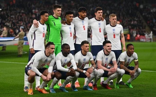 イングランド代表｢メンバーを発表｣!!冨安健洋のアーセナルから3人が選出!｢初招集の2選手｣と｢まさかの落選｣となったリバプールMF