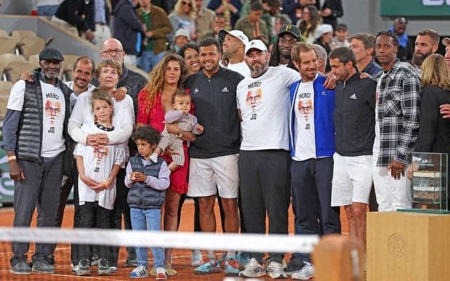 ツォンガ、引退セレモニーで涙「フランスの次世代の一員であったことは素晴らしい経験でした」[全仏オープン]