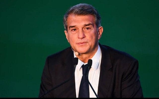 ムバッペの“破格条件”での契約延長、バルサ会長も「市場を歪める」と非難