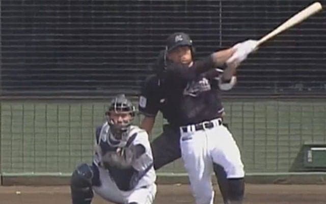 ムキムキの前腕が「とんでもない」　復帰間近のロッテ荻野貴司にファン歓喜