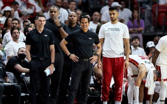 2勝3敗でセルティックスに追い込まれたヒートの指揮官「ここを突破したいなら…」