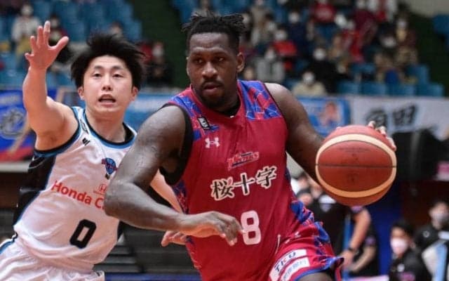 熊本ヴォルターズ、今季B2得点王のLJ・ピークとファイサンバを自由交渉選手リストへ公示