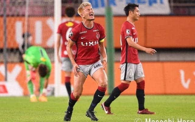 鹿島の鈴木優磨が咆哮！劇的「アディショナルタイムに3ゴール」壮絶な打ち合いで「失われた勝ち点」【鹿島vs鳥栖】(1)
