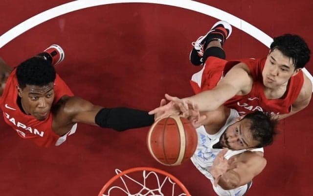 バスケW杯2023がテレビ朝日系・日本テレビ系で放送決定…ホーバスHCと渡邊もコメント