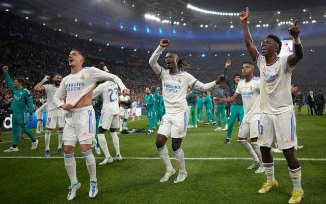 CL決勝で“史上初”の珍事　レアル選手が掲げた意外なものが話題「なぜ？」「驚きだ」