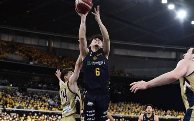 宇都宮ブレックスがリーグ制覇！　琉球ゴールデンキングスに連勝、初年度以来2回目の栄冠