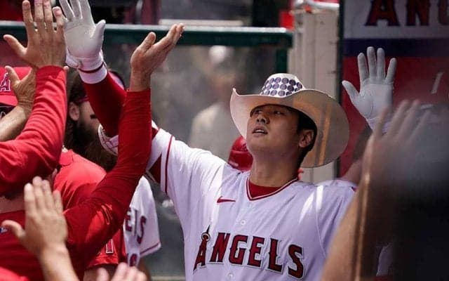 【MLB】大谷翔平が「またボールを破壊した」　敵軍メディア大興奮、美人レポーターも歓喜