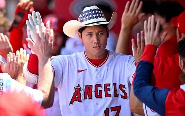 大谷翔平が「打球を睨んだ！」　確信歩きの2打席連発に地元実況席も衝撃「SUGOI！」