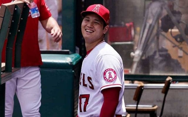 大谷翔平、1発目直後の可愛らしい行動に米ファン虜「MLBで最も素晴らしい瞬間だ」
