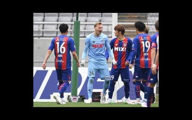 FC東京・スウォビィクが28歳で日本行きを決断した理由。「勇気は必要だったけど、結果的に最高の決断だった」