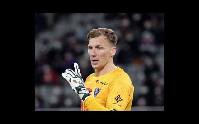 Ｊリーグ最高の守護神スウォビィクがGKを始めた少年時代を語る。「横っ飛びしてボールを弾いた時は、本当に気持ちよかったな」