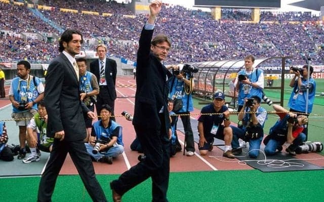 日韓W杯16強は「最高の偉業」　トルシエが誇る日本での4年、成功を確信した試合とは