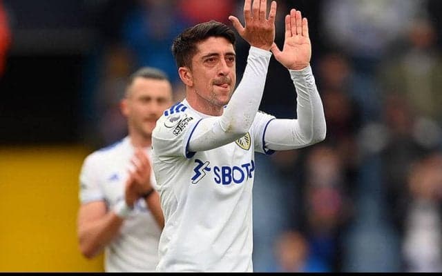 250名のリーズサポーターがパブロ・エルナンデスに感謝示すためスペイン遠征