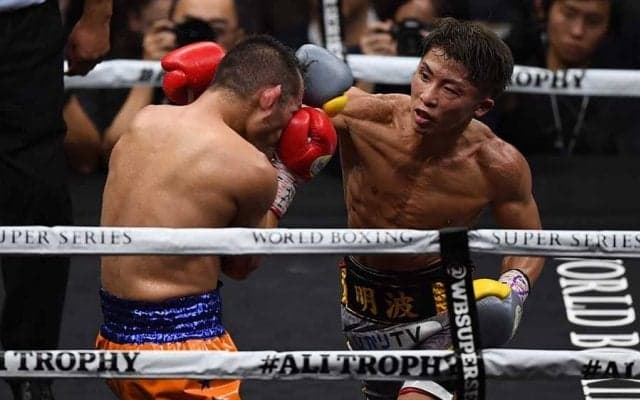 井上尚弥のKOが奪われた!?　海外でも物議を呼んだドネアの悶絶ダウン「審判が奪った」