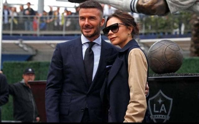 “貴公子”ベッカムが妻ヴィクトリアと反射神経で“ガチバトル”！白熱の真剣勝負の行方は？