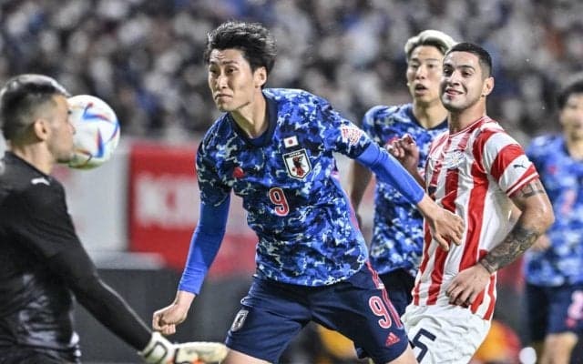 日本代表、パラグアイ代表を4-1で｢撃破｣!!三笘薫が｢超絶ループ弾｣!アジア最終予選で苦しんだ鎌田大地と浅野拓磨もゴールで｢サバイバルレース激化｣…南米の強豪粉砕の｢4ゴール｣