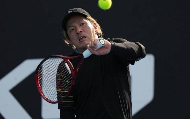 菅野浩二は2度目の全仏挑戦で白星挙げられず。ダブルスは第1シードに惜敗[全仏オープン車いすテニス]