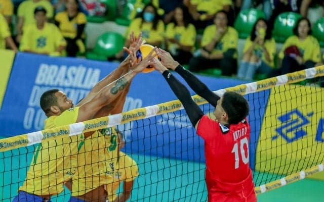男子日本代表がブラジルとの親善試合でストレート勝ち