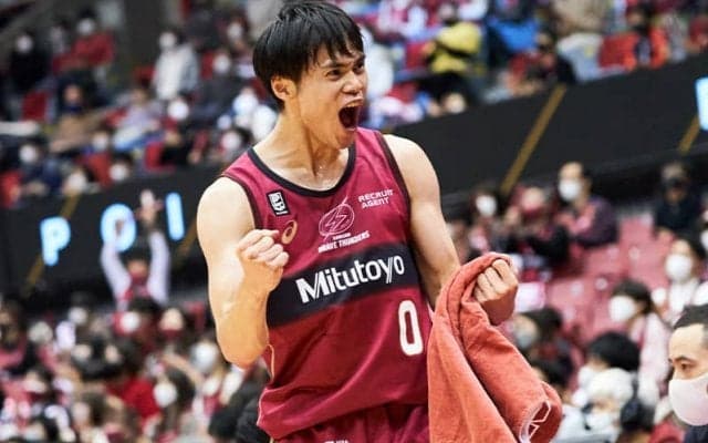 藤井祐眞がシーズンMVPに！ ベストディフェンダー賞とのダブル受賞「本当にうれしい」