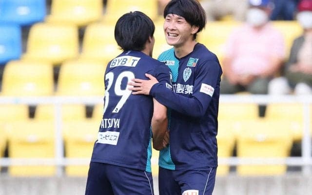 堅守・福岡が上田不在の鹿島を下す、山岸弾を守り切ってホームで先勝《ルヴァンカップ》