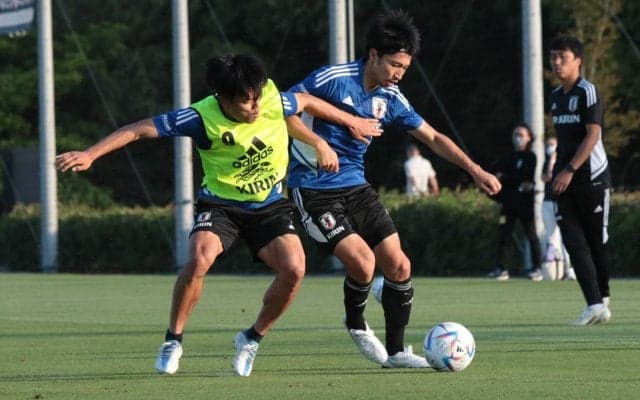 久保建英にファン「誕生日おめでとー！」 ブラジル戦に向け日本代表がトレーニング！ 浅野＆冨安が別メニュー、11vs11のミニゲームも