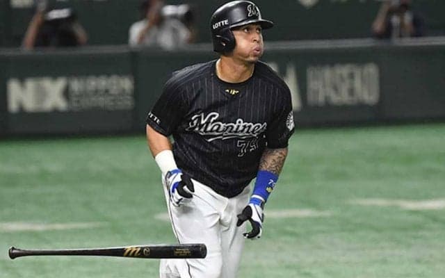 外野も見上げる特大弾は「どこまで飛ばしてん」　投手唖然のロケットに「なんだこれ」