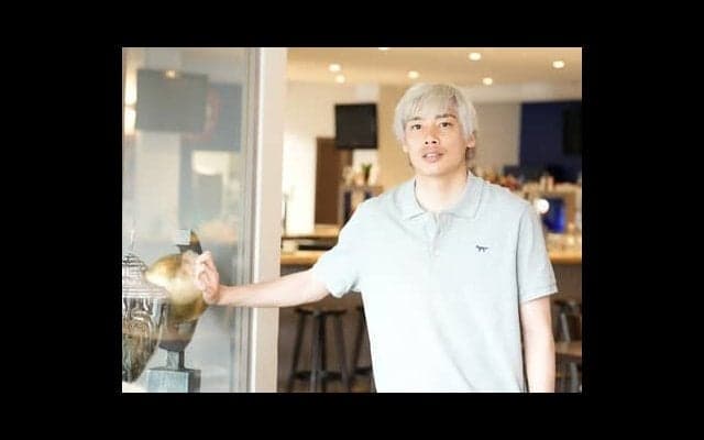 伊東純也から飛び出る衝撃エピソード。「骨折していても気づかずプレー」「プラチナ世代という言葉すら知らなかった」