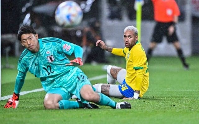 ブラジル代表・ネイマール、日本代表戦「フル出場」での「ダイブと献身」“天使と悪魔”の2つの顔